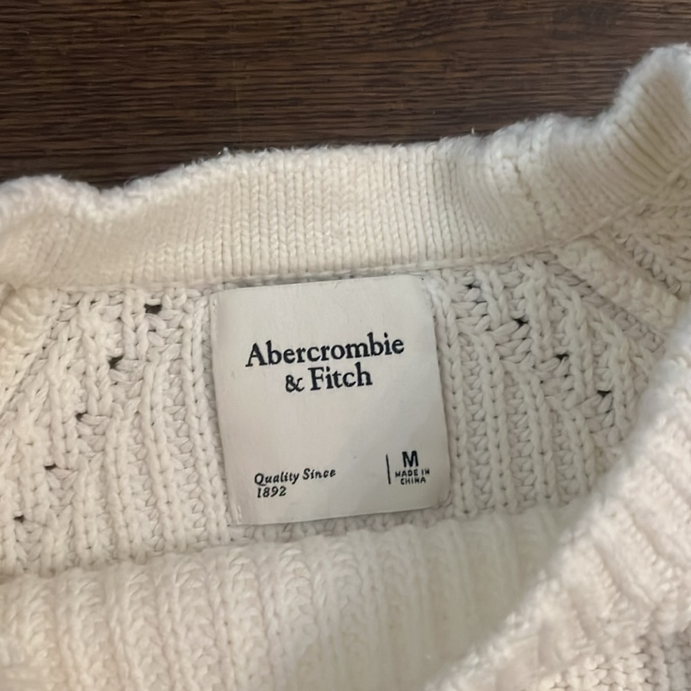 Abercrombie & Fitch White Sweater - Picture 2 of 2